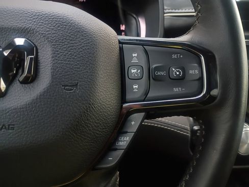 Used 2024 RAM 1500 Limited AWD/4WD image 25