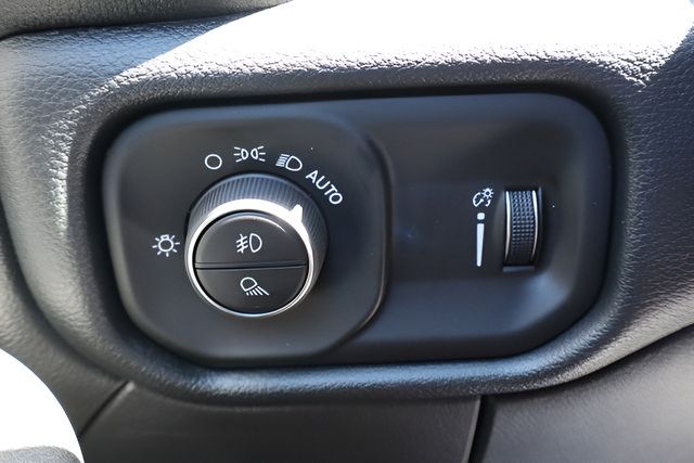 New 2027 RAM 3500 Tradesman AWD/4WD image 20