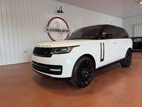 Used 2022 Land Rover Range Rover SE AWD/4WD image 5