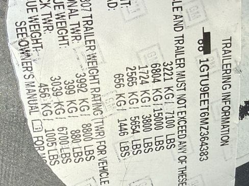 Used 2021 GMC Sierra 1500 AT4 w/ AT4 Preferred Package image 31