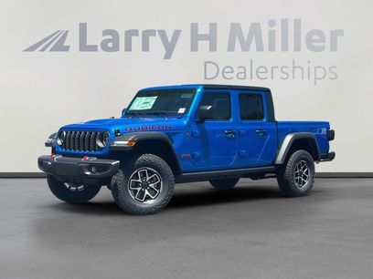 New 2025 Jeep Gladiator Rubicon w/ Convenience Group