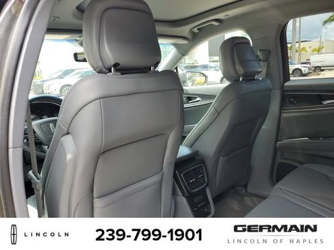 Certified 2020 Lincoln Nautilus Reserve w/ Cargo Utility Package AWD/4WD image 21