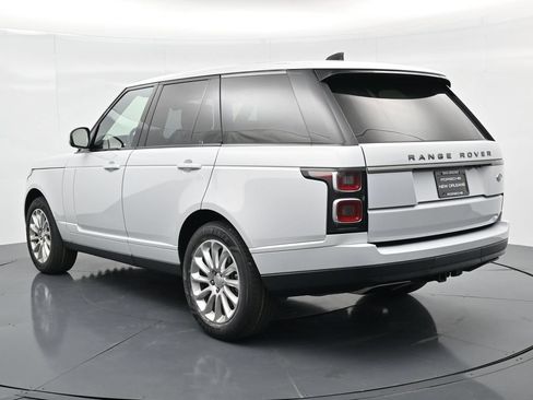 Used 2018 Land Rover Range Rover AWD/4WD image 3