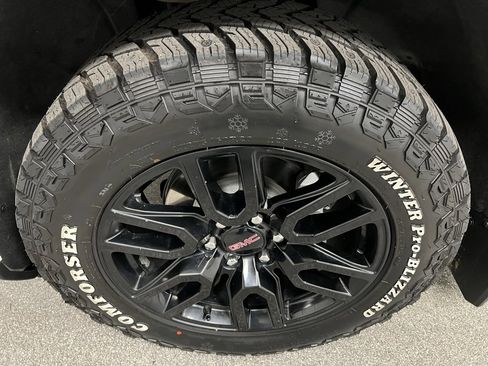 Used 2025 GMC Sierra 1500 Elevation w/ Elevation Premium Package image 19