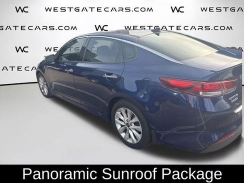 Used 2018 Kia Optima S w/ Panoramic Sunroof Package image 4