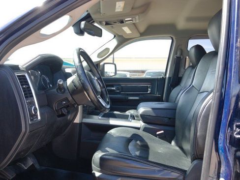 Used 2014 RAM 1500 Laramie w/ Convenience Group image 15