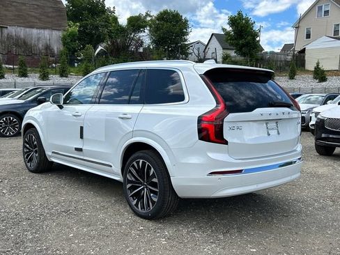 Used 2026 Volvo XC90 B6 Plus w/ Protection Package Premier AWD/4WD image 2