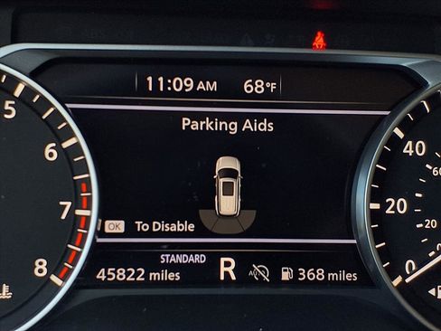 Used 2024 Nissan Pathfinder SV image 19