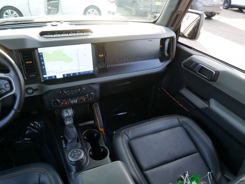 Certified 2022 Ford Bronco Badlands image 44