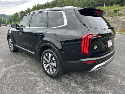 Used 2021 Kia Telluride EX w/ EX Premium Package FWD image 5