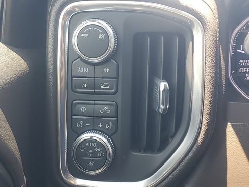 Used 2019 GMC Sierra 1500 SLT w/ SLT Premium Package AWD/4WD image 29