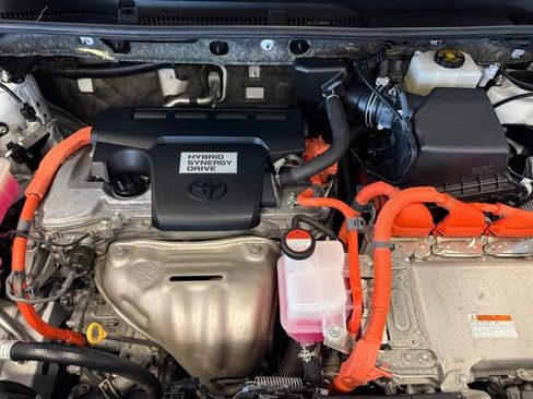 Used 2016 Toyota RAV4 XLE image 29