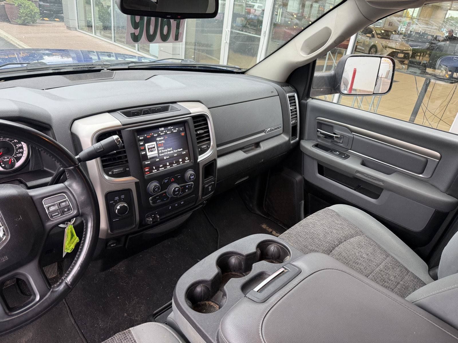 Used 2018 RAM 2500 Big Horn AWD/4WD image 15