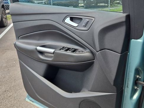 Used 2013 Ford Escape SE AWD/4WD image 19