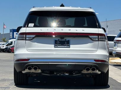 New 2026 Lincoln Aviator Reserve w/ Illumination Package