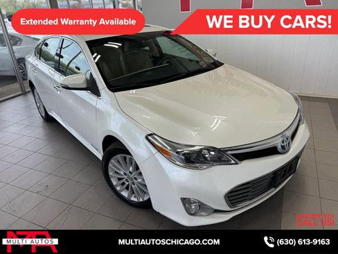Used 2013 Toyota Avalon XLE Touring FWD image 3