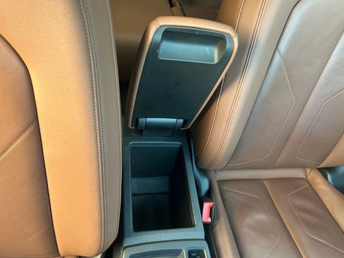 Used 2022 Audi Q3 2.0T Premium Plus w/ Premium Plus Package image 40