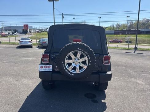 Used 2013 Jeep Wrangler Unlimited Sport w/ Mopar Chrome Edition Group image 7