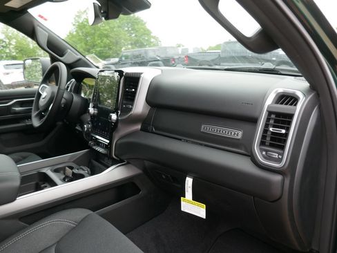 New 2026 RAM 1500 Big Horn AWD/4WD image 11
