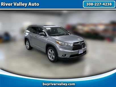 Used 2016 Toyota Highlander Limited Platinum