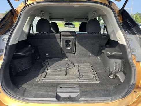 Used 2014 Nissan Rogue S FWD image 10