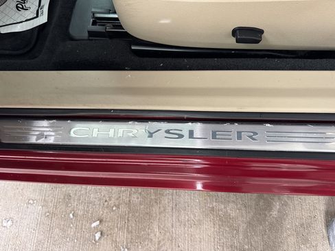 Used 2012 Chrysler 200 Limited image 21