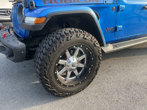 Used 2021 Jeep Gladiator Rubicon w/ Dual Top Group image 10