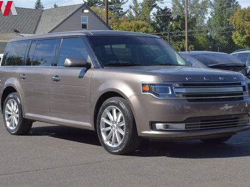 Used 2019 Ford Flex Limited image 1
