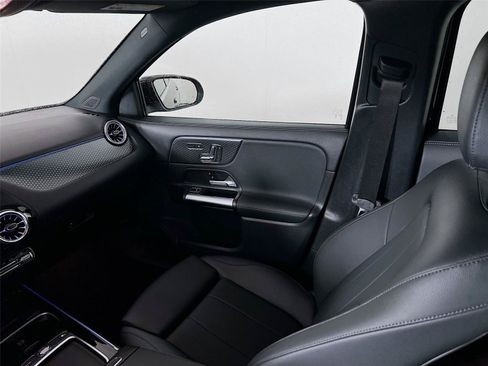 Certified 2024 Mercedes-Benz GLA 250 4MATIC image 22