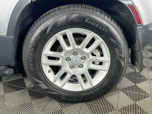 Used 2020 Land Rover Defender 110 S image 35