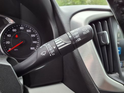 Used 2018 GMC Terrain SLT AWD/4WD image 16