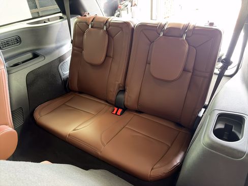 Used 2026 Lincoln Aviator Reserve w/ Jet Appearance Package AWD/4WD image 8