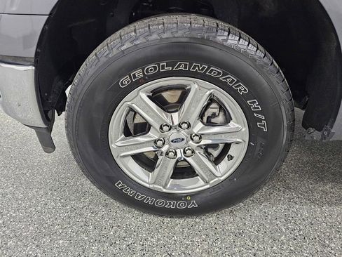 Used 2025 Ford F150 XLT w/ Equipment Group 301A Standard AWD/4WD image 9