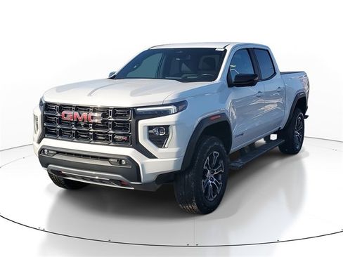 Certified 2023 GMC Canyon AT4 w/ AT4 Premium Package image 2