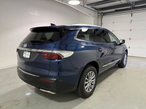 Certified 2023 Buick Enclave Essence FWD image 7