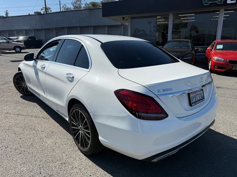 Used 2020 Mercedes-Benz C 300 4MATIC Sedan image 5