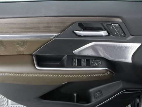 New 2026 GMC Acadia Denali Ultimate image 16