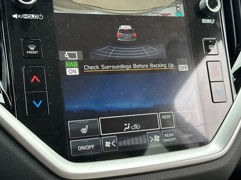 Certified 2024 Subaru Ascent Limited w/ Technology Package image 21