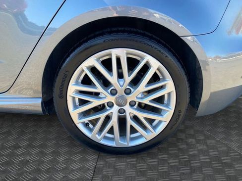 Used 2018 Audi A3 e-tron Premium w/ Sport Package image 32