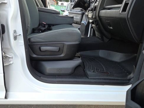 Used 2014 RAM 1500 Express AWD/4WD image 46