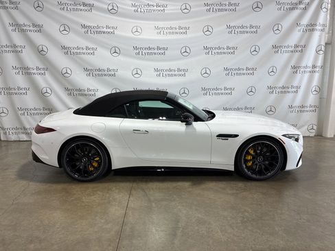 New 2026 Mercedes-Benz SL 55 AMG 4MATIC image 24