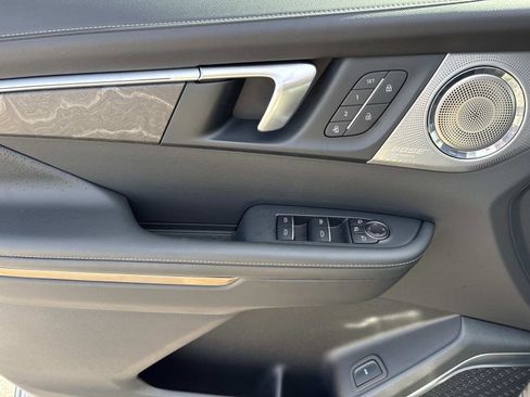 Certified 2025 Buick Enclave Avenir w/ Super Cruise Package image 15