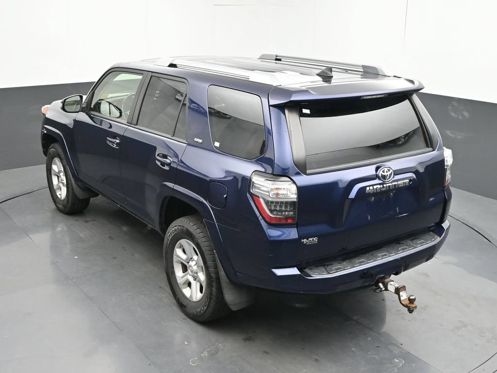 Used 2018 Toyota 4Runner SR5 Premium AWD/4WD image 33