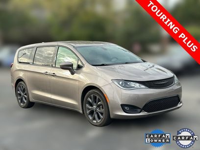 Certified 2018 Chrysler Pacifica Touring Plus w/ S Appearance Package
