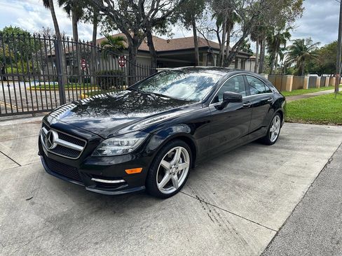 Used 2014 Mercedes-Benz CLS 550 4MATIC image 3