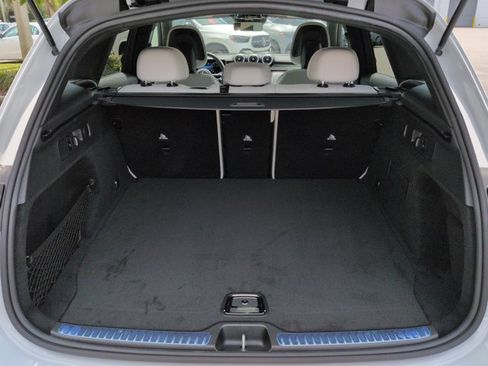 New 2026 Mercedes-Benz GLC 300 image 13