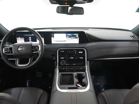 Certified 2025 Nissan Armada SL w/ Captain's Chari Seat Package AWD/4WD image 19