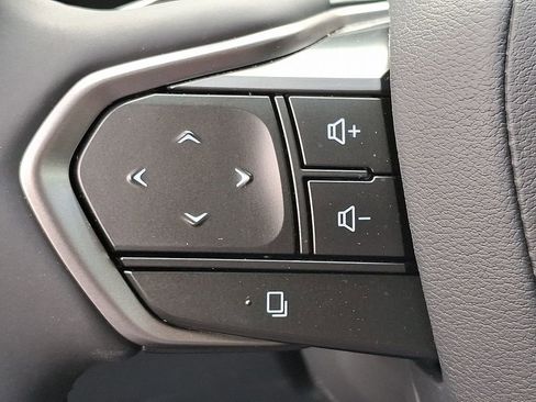 Used 2025 Lexus RZ 450e image 21