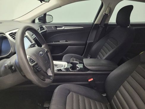 Used 2014 Ford Fusion SE FWD image 17