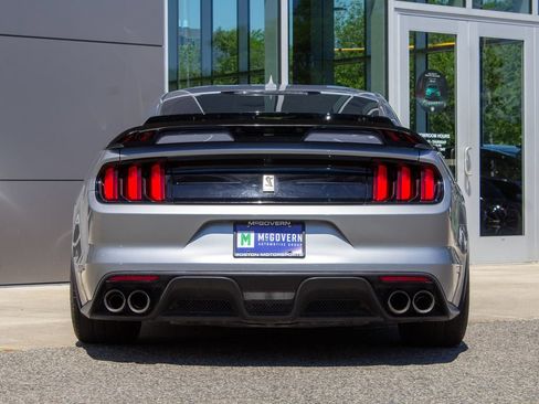 Used 2020 Ford Mustang Shelby GT350 w/ Technology Package RWD image 9